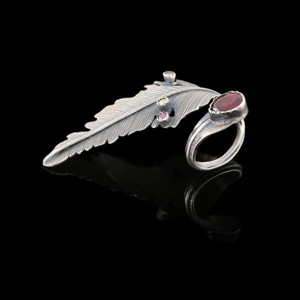 feather large ring dark